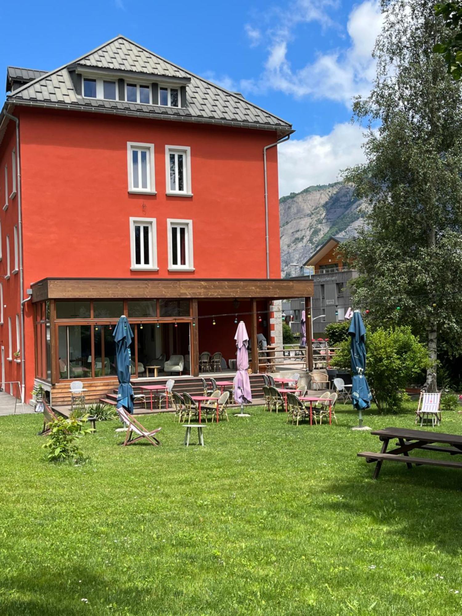 Hotel Oberland Le Bourg-dʼOisans Kültér fotó