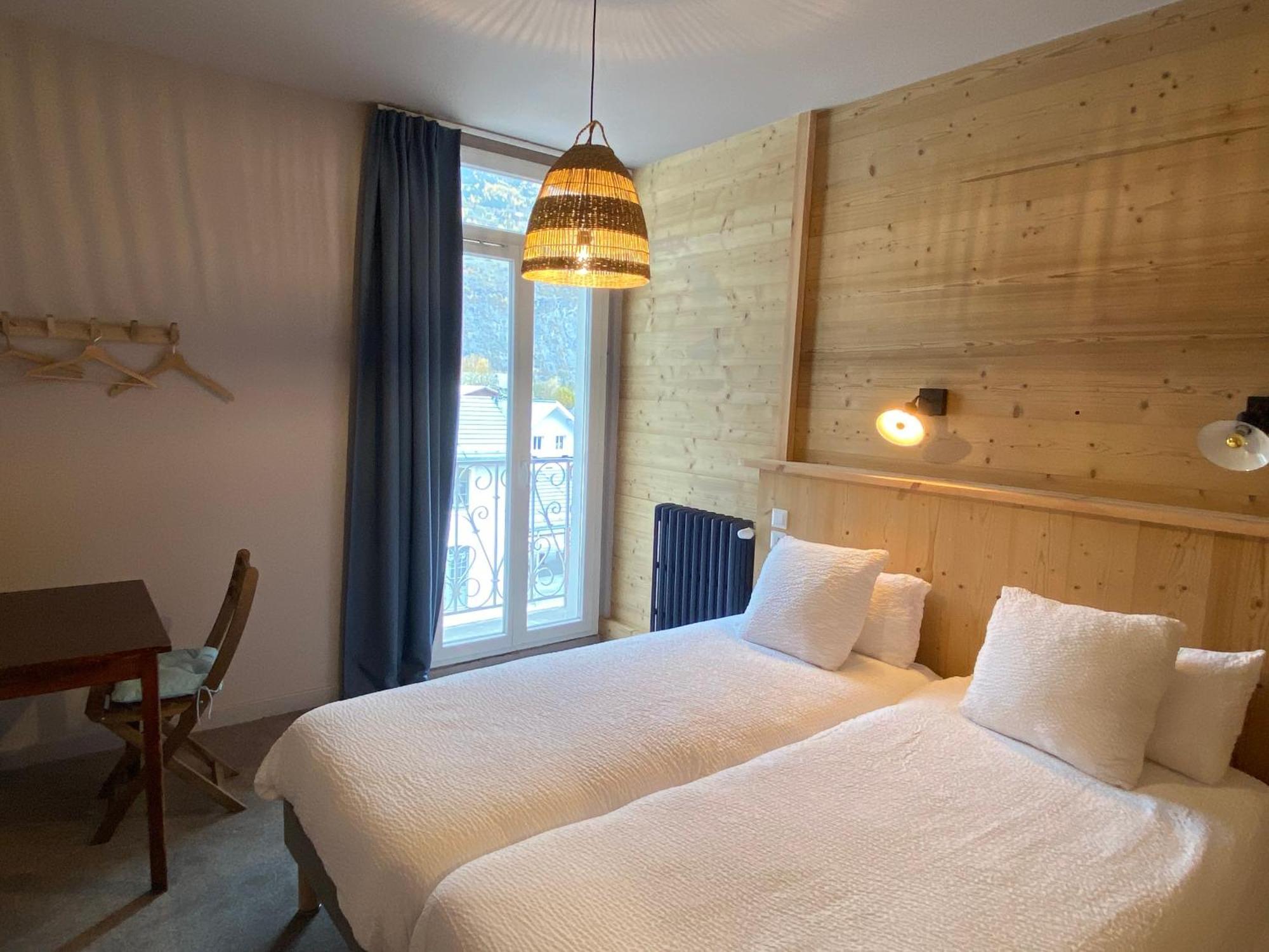 Hotel Oberland Le Bourg-dʼOisans Kültér fotó